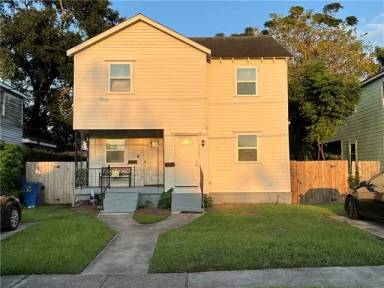 Main picture of 3627 Bruxelles St