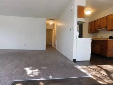 Main picture of 450 Seminole Ct