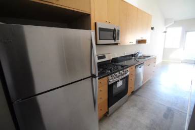 Main picture of 60 Rausch St