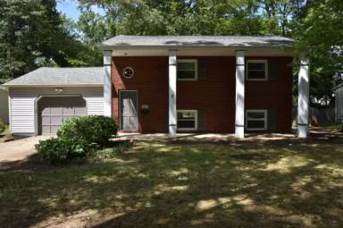 Main picture of 4290 Wedgewood Dr