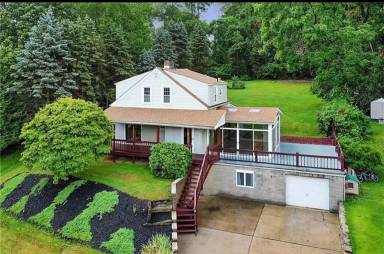 Main picture of 148 Longvue Dr