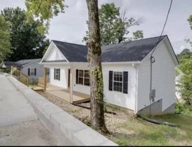 Main picture of 194 Hunter Ave