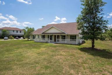 Main picture of 3440 La Salle Ave