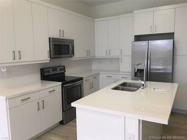 Main picture of 17545 SW 150th Ct