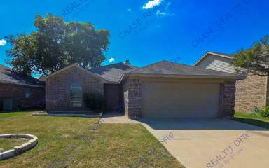 Main picture of 10929 Hawks Landing Rd