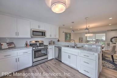 Main picture of 4373 W Sarah St