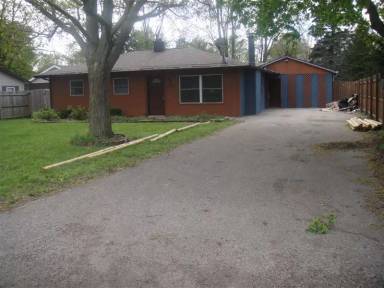 Main picture of 2075 Dean Ave