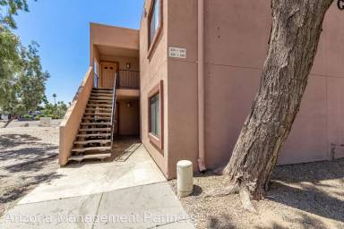 Main picture of 330 South Beck Ave Apartments