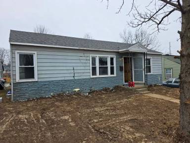 Main picture of 214 Lobban St