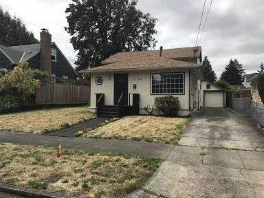 Main picture of 4839 NE 41st Ave