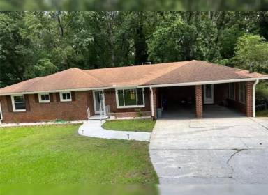 Main picture of 2521 N Bryan Cir