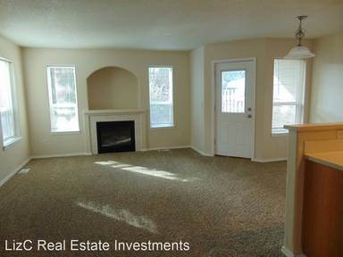 Main picture of 15618 NE Milton Pl