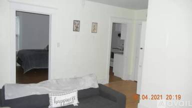 Main picture of 216 S Oak Ave
