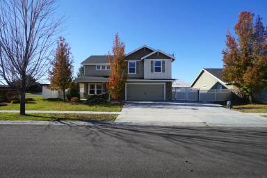 Main picture of 709 S Millstream Dr