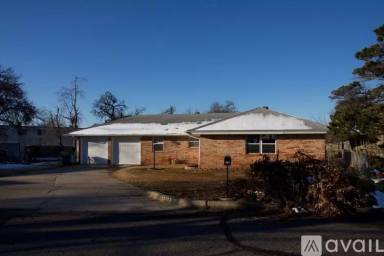 Main picture of 2700 Del Casa Cir