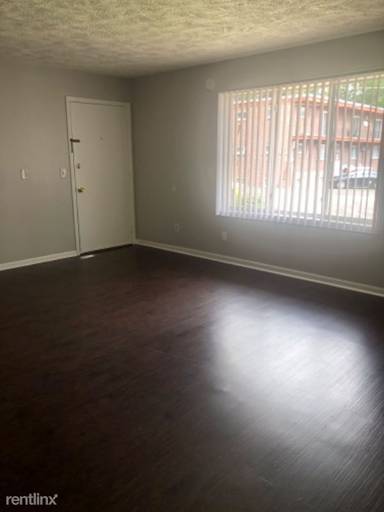 Main picture of Benson Crest Apartments