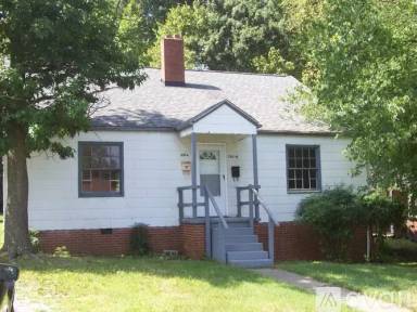 Main picture of 205 Craig St