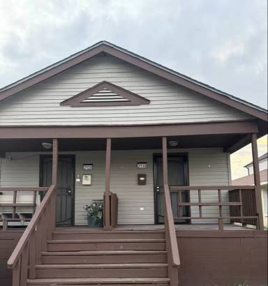 Main picture of 2130 Feliciana St