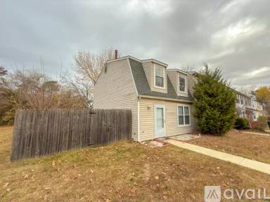 Main picture of 11 Villanova Ct