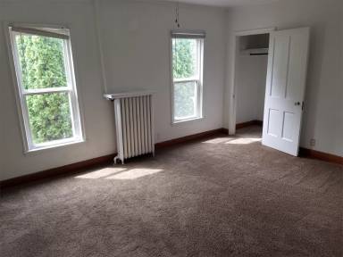 Main picture of 331 4th St S