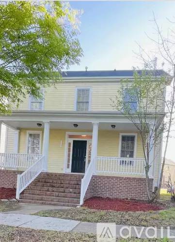 Main picture of 972 Thomas Cir