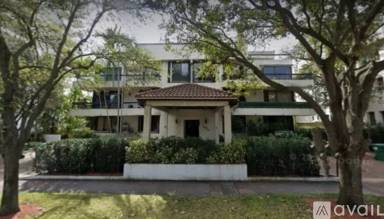 Main picture of 730 Coral Way