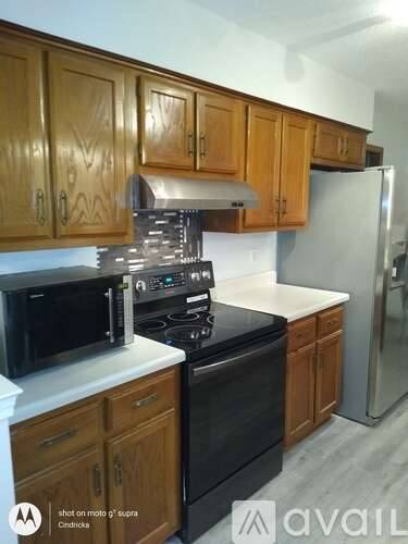 Main picture of 7415 Macon Rd