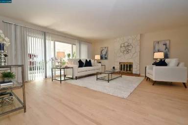 Main picture of 20169 Butterfield Dr