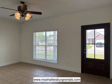 Main picture of 4 Westerly Dr