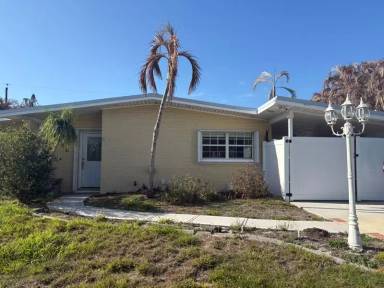 Main picture of 340 Carrousel Ct