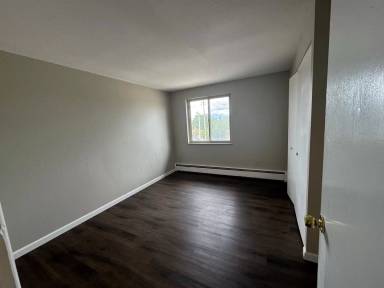 Main picture of 3305 Henninger Rd