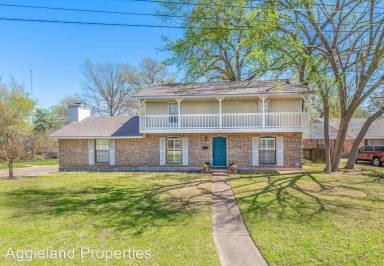 Main picture of 4101 Tanglewood Dr