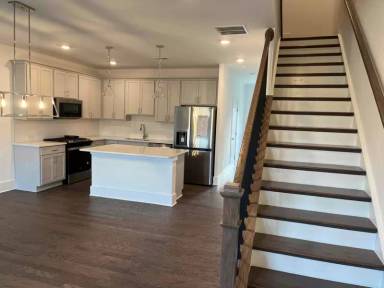 Main picture of 1631 Aeslin Dr NW