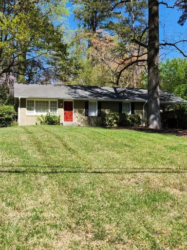 Main picture of 1901 Kenwood Rd SE