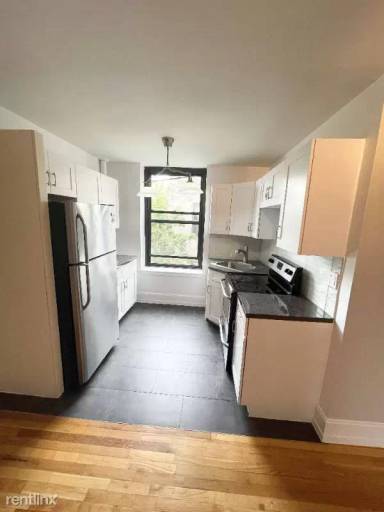 Main picture of 2225 Ditmas Ave