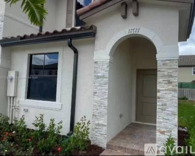 Main picture of 11721 SW 245th Ter