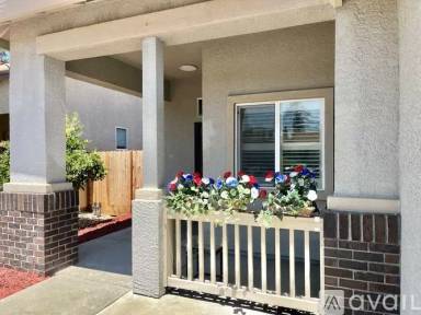 Main picture of 7993 Bothwell Dr