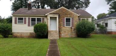 Main picture of 1824 8th St SE
