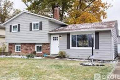 Main picture of 8579 Fairfax St