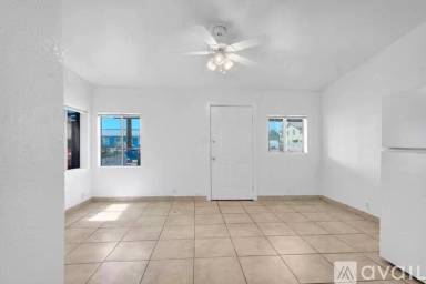 Main picture of 1118 Palm St