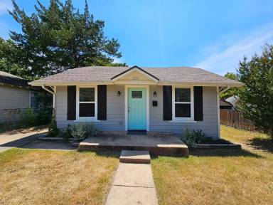 Main picture of 2830 Gladstone Dr