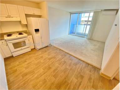 Main picture of 801 South St