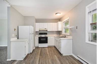 Main picture of 812 S Lafayette St