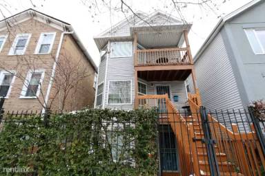 Main picture of 1815 S Racine Ave