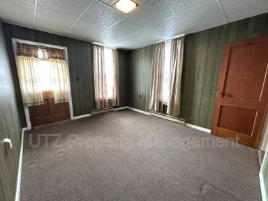 Main picture of 3957 Littlestown Pike