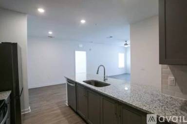 Main picture of 1712 Osprey Ln