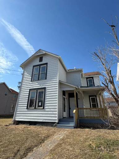 Main picture of 383 Mead St