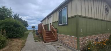 Main picture of 200 Cypress Cir