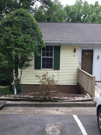 Main picture of 211 Hickory Forge Dr