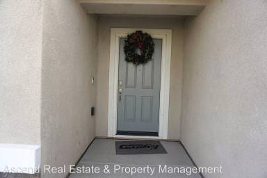 Main picture of 6103 Whaleback Ave